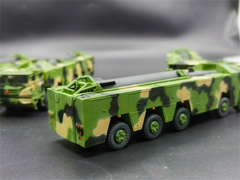 1/72 China's Dongfeng-17 Missile Launcher Vehicle Painted Finished Model