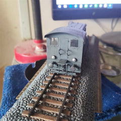 1/72 German Wr360 C12 Diesel Locomotive Painted Finished Model