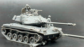 1/72 M41 Walker Bulldog Light Tank with Three Infantry Figures Unpainted Kit