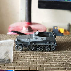 1/72 German Sd.Kfz. 250/1 Light APC Painted Finished Model