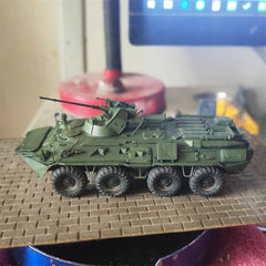 1/72 Russian BTR-82 Armored Personnel Carrier Painted Finished Model