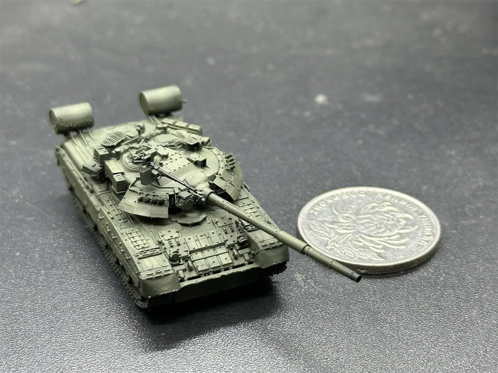 1/144 Russian T-80U Main Battle Tank Painted Finished Model
