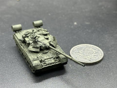 1/144 Russian T-80U Main Battle Tank Painted Finished Model
