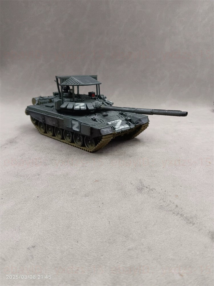 1/35 T-72BM 2011 Main Battle Tank Painted Finished Model