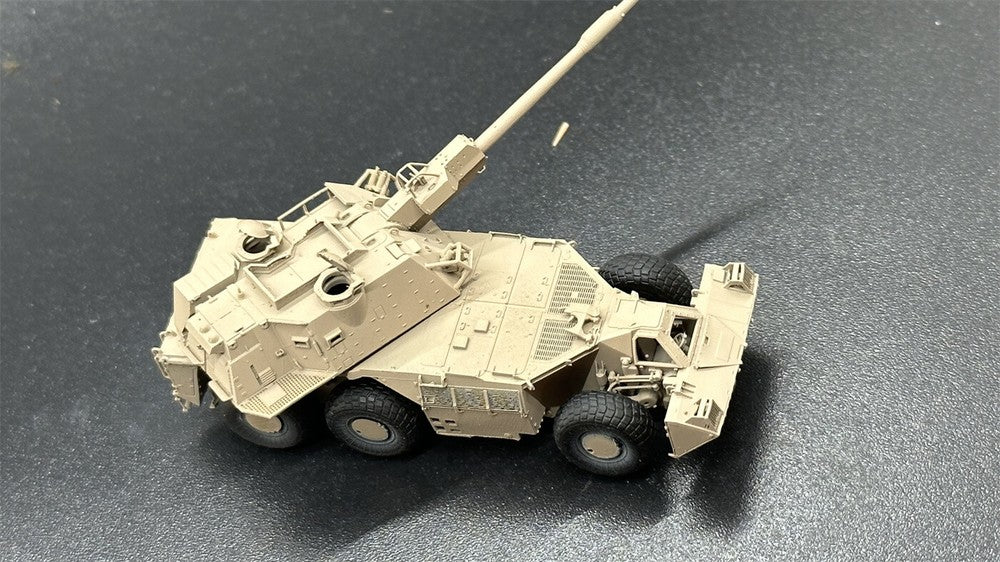1/144 South African G6 155mm Self-propelled Howitzer ﻿painted Finished Model