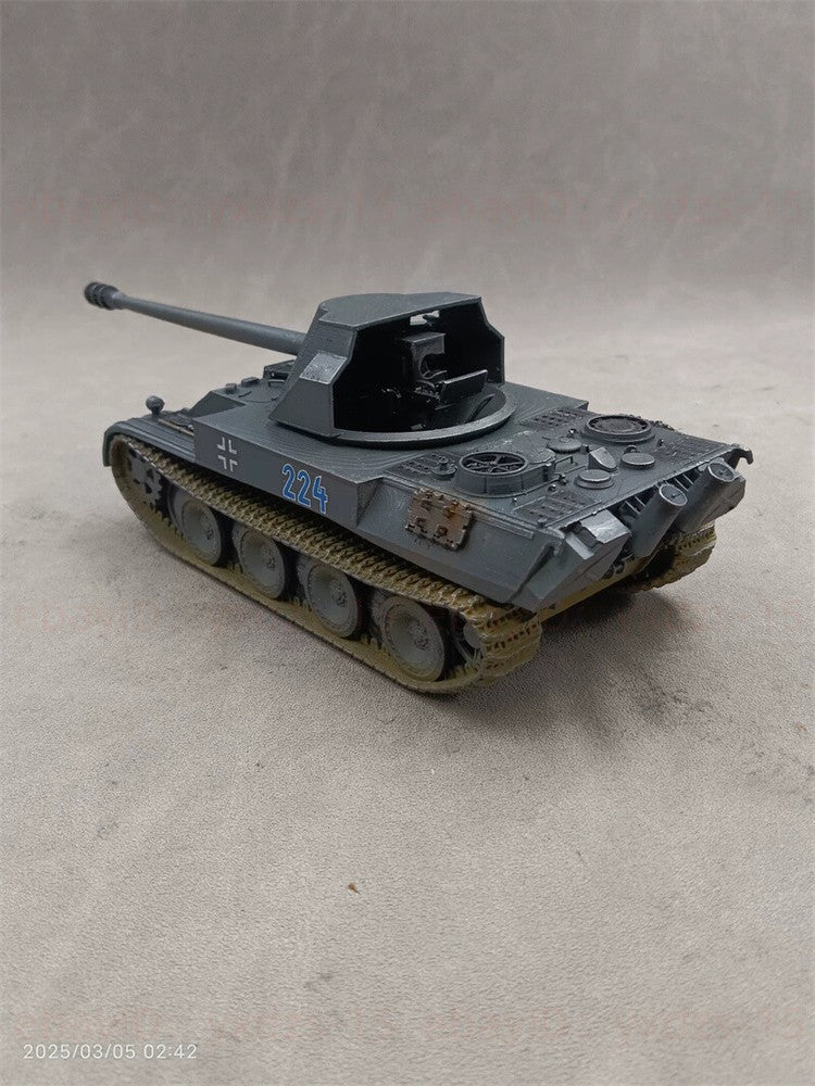1/35 Scorpion Tank Painted Finished Model