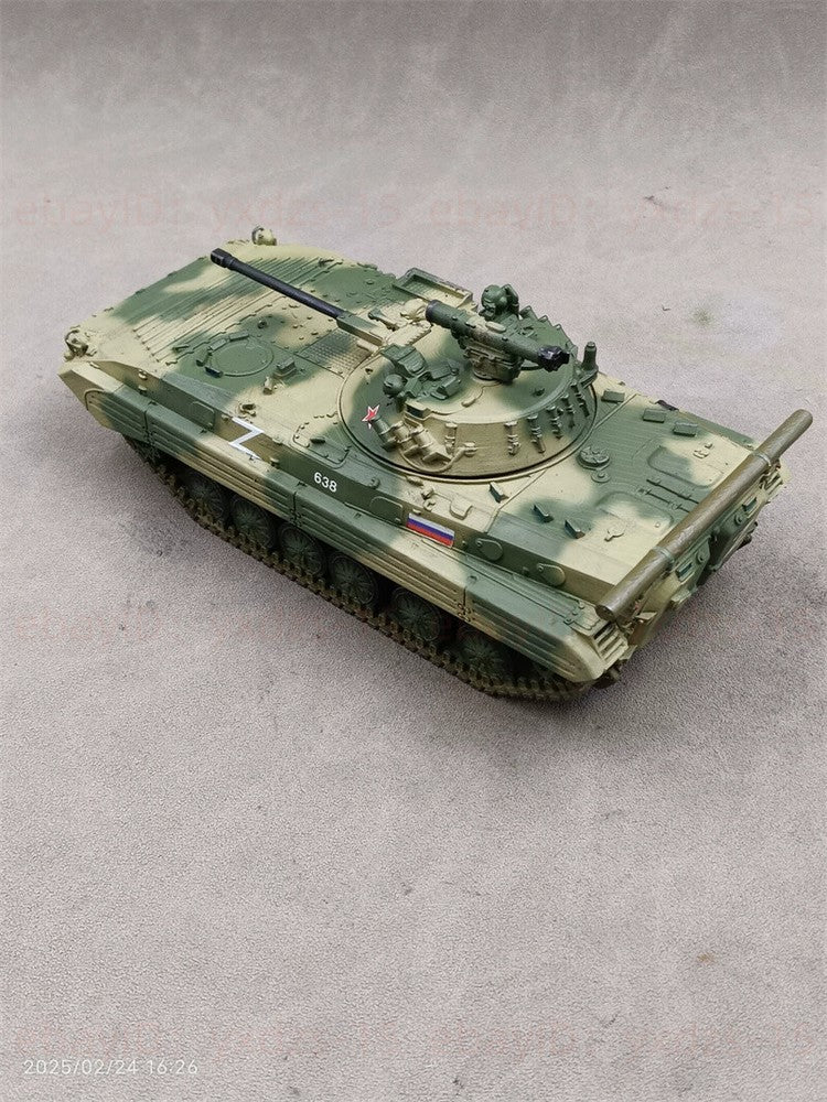 1/35 Russia Bmp-2 Infantry Fighting Vehicle Painted Finished Model