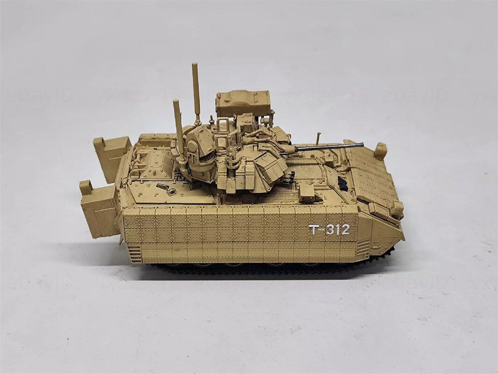 1/72 US M2A3 BUSK III Bradley Infantry Fighting Vehicle Painted Finished Model