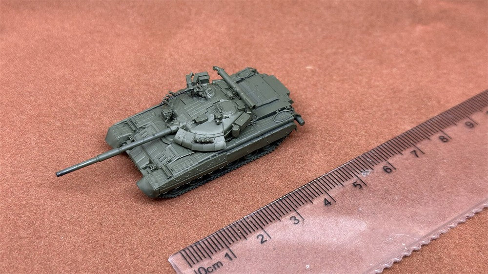 1/144 Ukrainian T-80UD Main Battle Tank Painted Finished Model