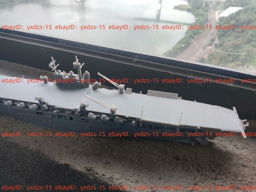 1/700 German Navy's Richthofen Aircraft Carrier(full Hull/waterline)