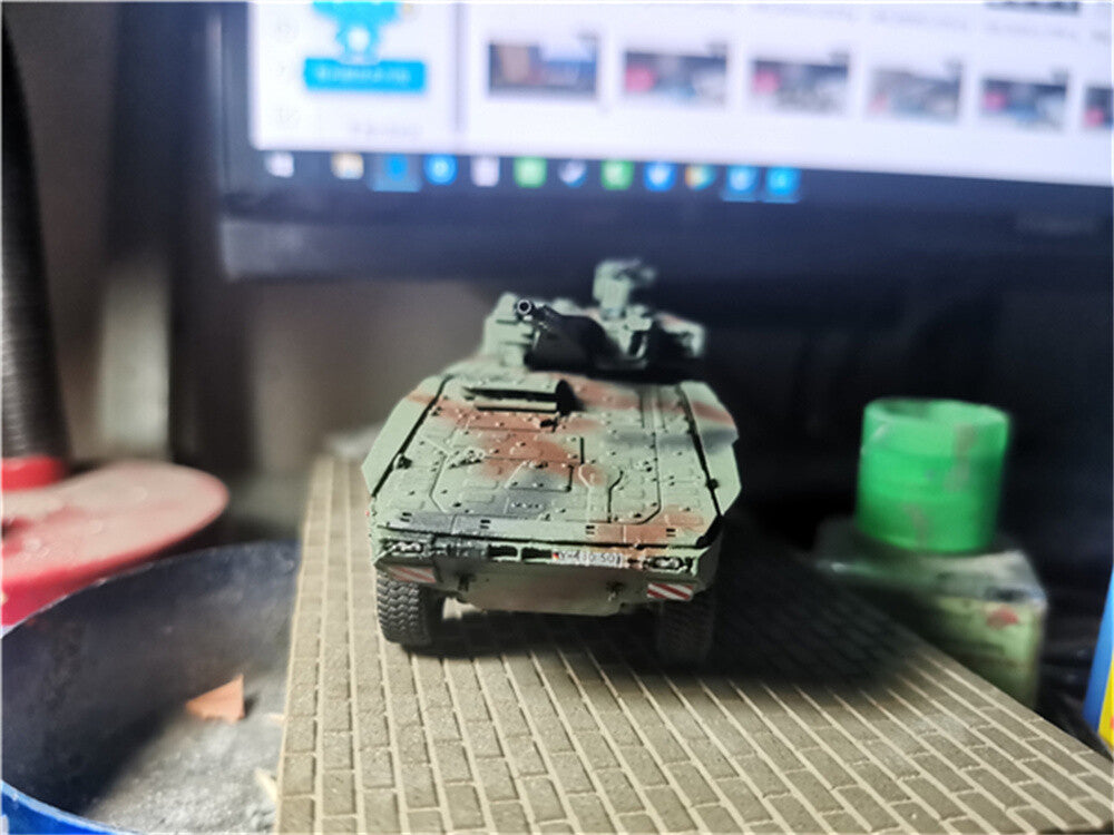 1/72 German Boxer Armored Vehicle Painted Finished Model