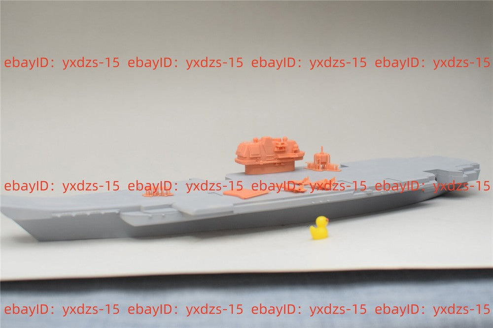 1/700 Soviet Ulyanovsk Class Aircraft Carrier