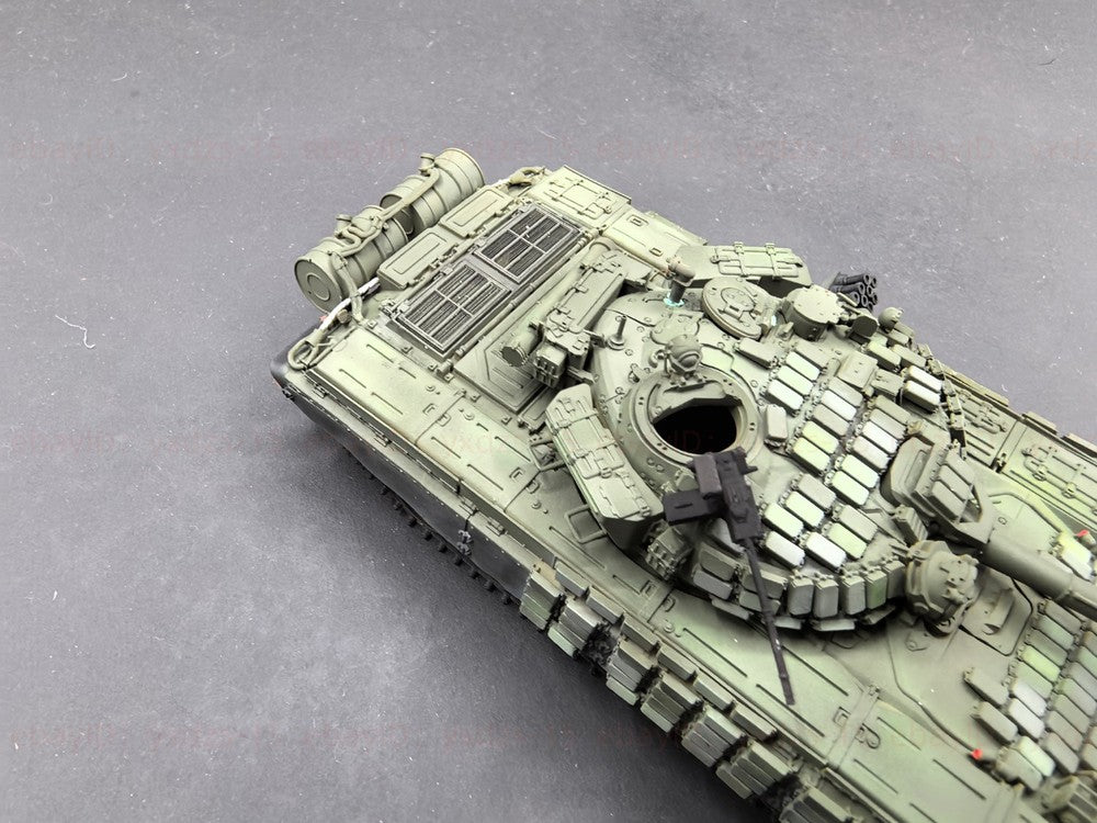 1/72 Russian T-72 B1 Main Battle Tank Painted Finished Model