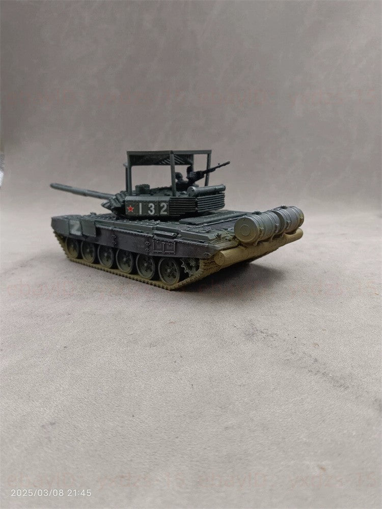 1/35 T-72BM 2011 Main Battle Tank Painted Finished Model