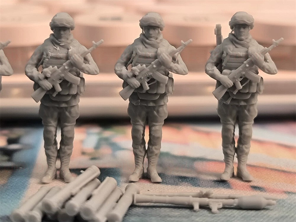 3d Printed 1/72 Modern Soldier Formation Squad (Eight Members) ﻿Unpainted Kit