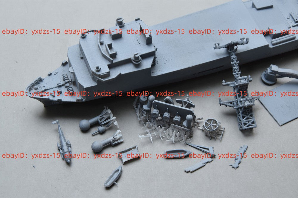 1/700 French Lightning Class Dock Landing Ship Siroco Hull Number L9012