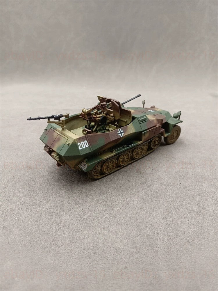 1/35 Half-track Self-propelled Anti-aircraft Gun Vehicle Painted Finished Model