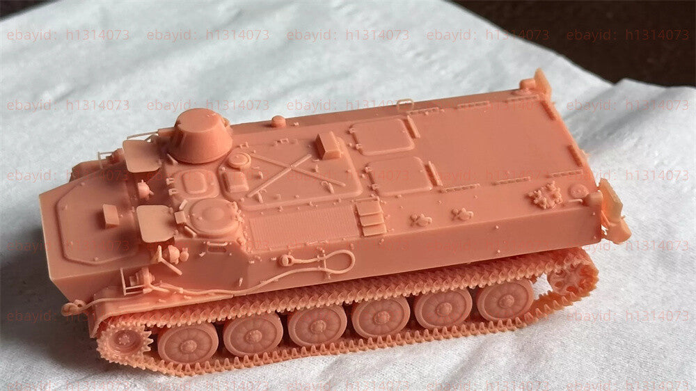 1/72 MT-LB (Multipurpose Tracked Light Armored Vehicle) Basic Version Kit