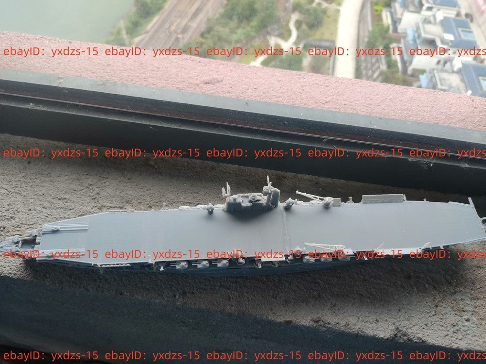 1/700 German Navy's Richthofen Aircraft Carrier(full Hull/waterline)