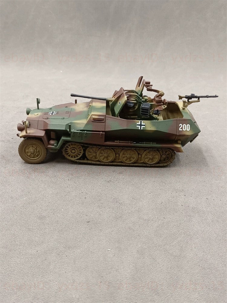 1/35 Half-track Self-propelled Anti-aircraft Gun Vehicle Painted Finished Model