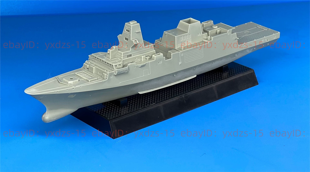 1/700 Italian Navy Bergamini-class FREMM Frigate (Early GP-type) full hull