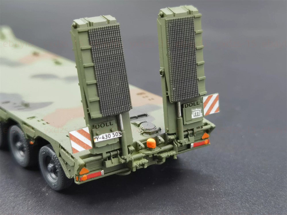 1/72 German Mammoth Trailer With Trailer Board Painted Finished Model