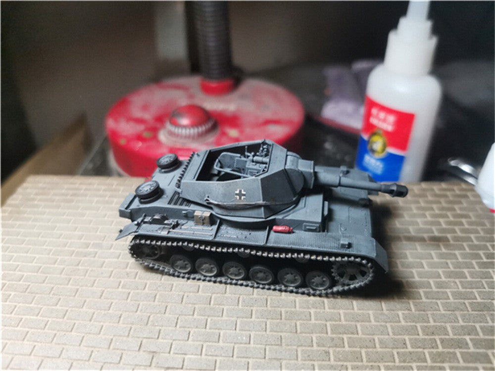 1/72 Germany 10.5cm Sfi IVb Self-propelled Howitzer Painted Finished Model