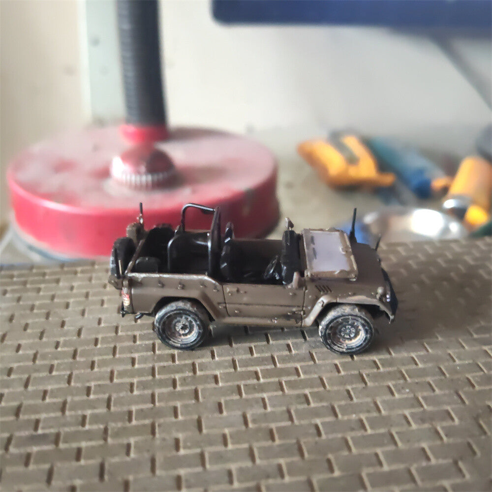 1/72 Japan JGSDF 1/2t Truck Type V17 Painted Finished Model