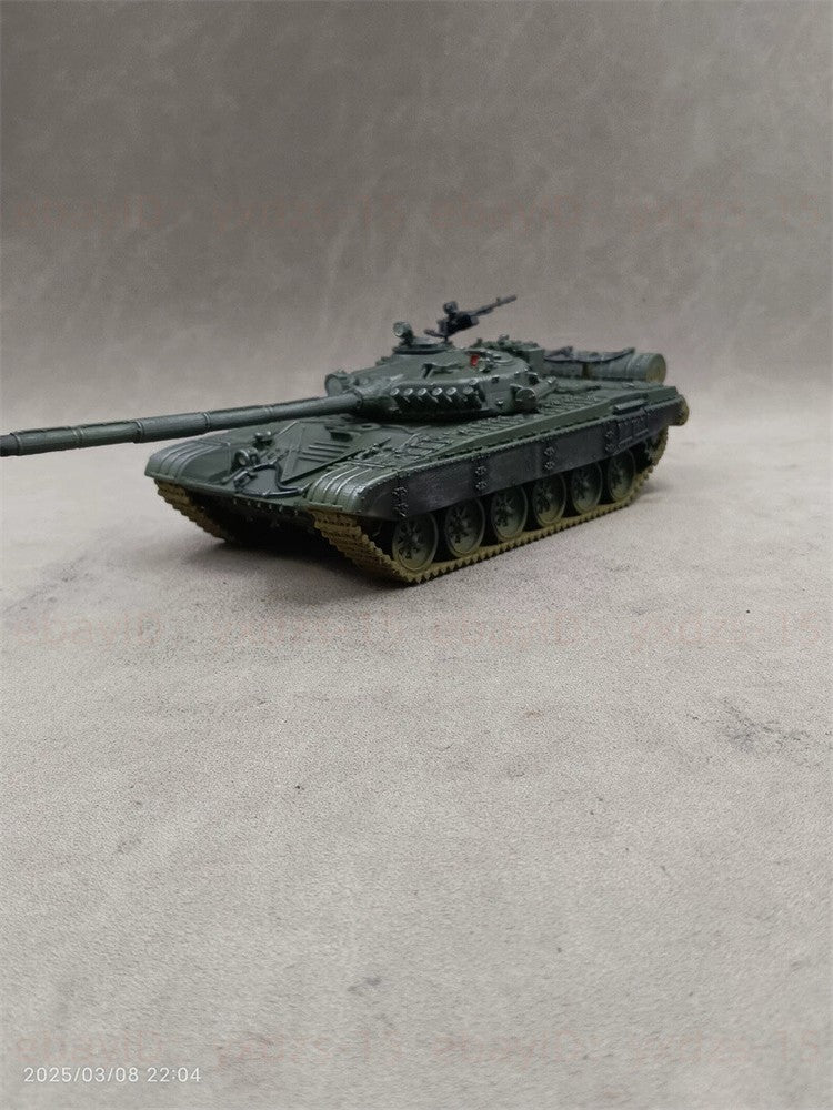 1/35 T-72B Main Battle Tank Painted Finished Model