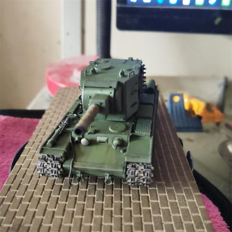 1/72 Soviet KV-2 Heavy Tank Painted Finished Model