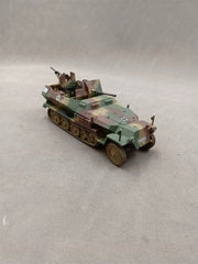 1/35 Half-track Self-propelled Anti-aircraft Gun Vehicle Painted Finished Model