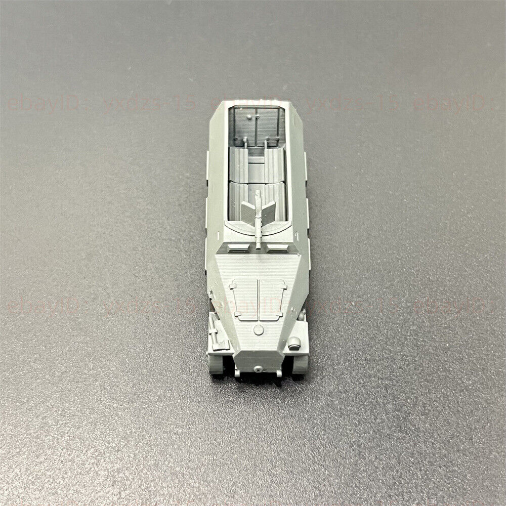 1/144 Sd.Kfz. 251 Half-Track Light Armored Vehicle Painted Finished Model
